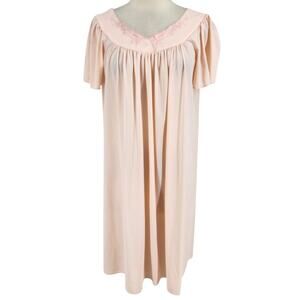 Miss Elaine Classics Embroidered Nightgown Light Pink